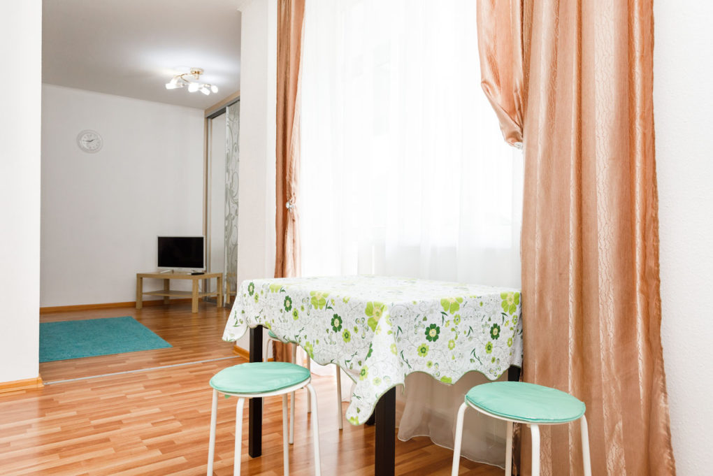 Уютная квартира студия посуточно в Екатеринбурге