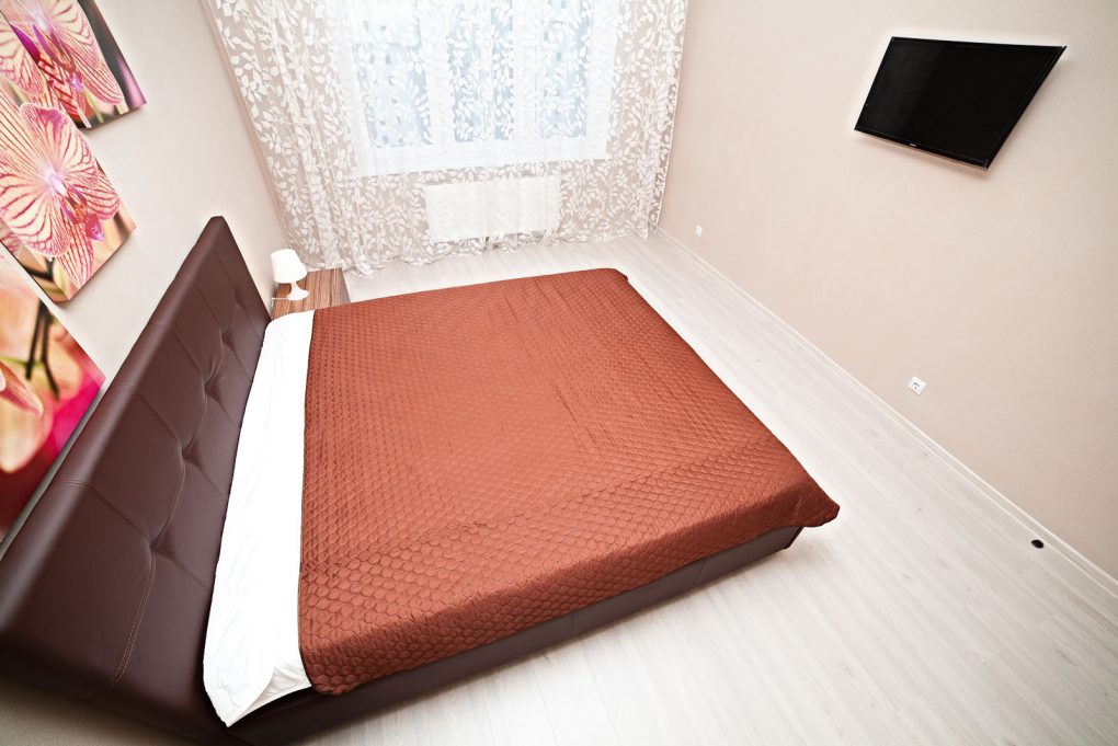 Уютная 2-комн. квартира класса Люкс посуточно в Екатеринбурге