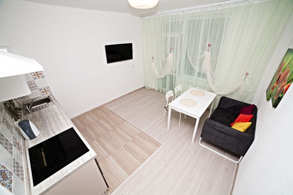 Уютная 2-комн. квартира класса Люкс посуточно в Екатеринбурге