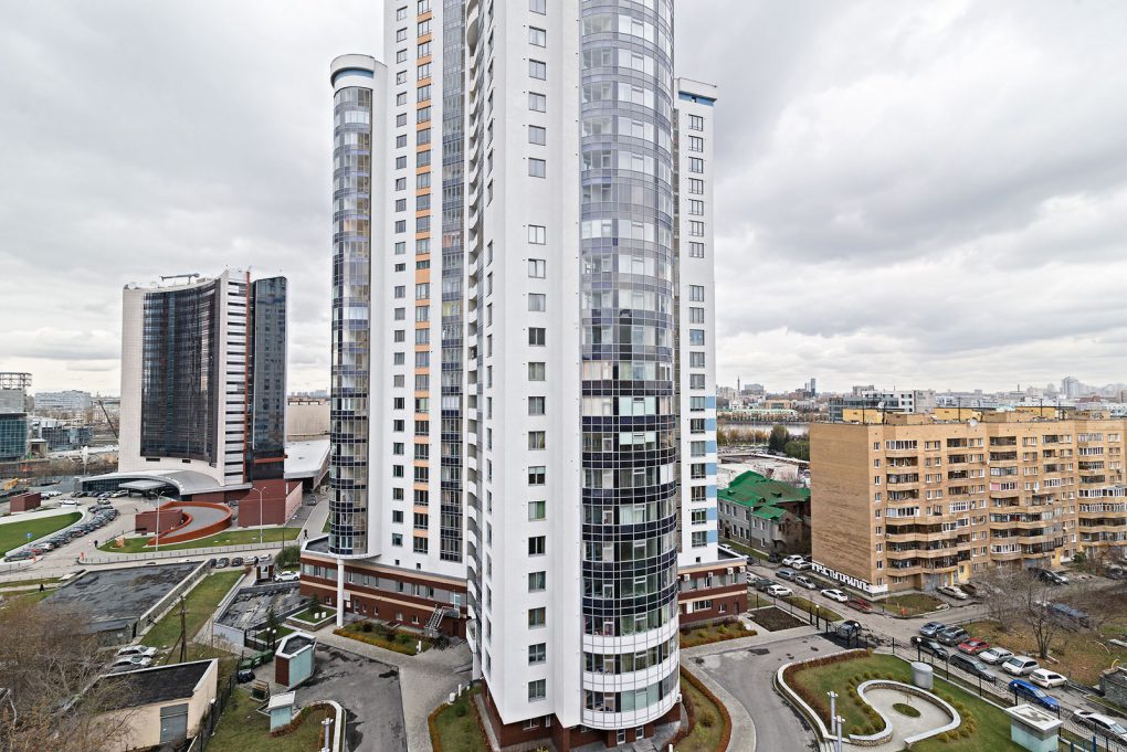 Уютная двухкомнатная квартира в центре посуточно в Екатеринбурге
