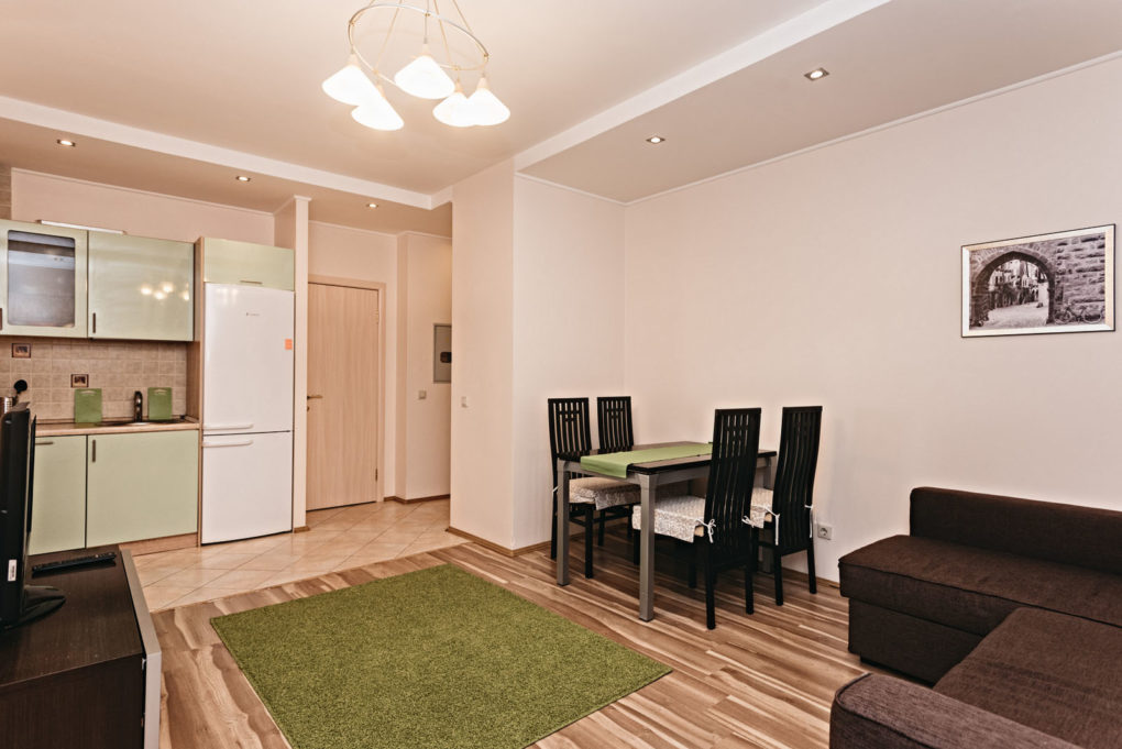 Отличная двухкомнатная квартира Люкс посуточно в Екатеринбурге