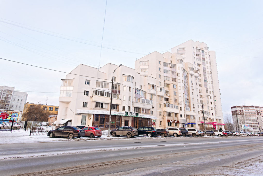 Уютная трёхкомнатная квартира с джакузи посуточно в Екатеринбурге